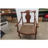 Image 1 : Arm Chair with Curved Back