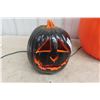 Image 5 : 2 Light Up Blow Molds : Cat/Pumpkin 28'' Tall, Pumpkin
