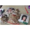 Image 5 : 10 Costume Wigs 