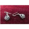 Image 5 : Sterling Silver Pair of Earrings 2.4grams 