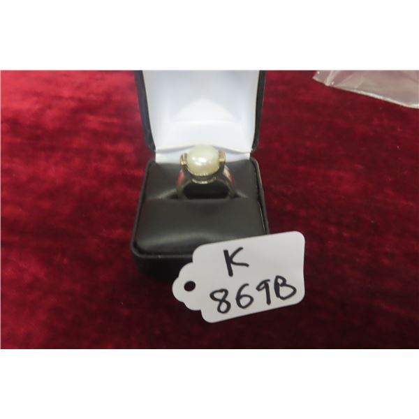 14k Gold and Sterling Silver Size 6 1/2 6grams