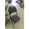 Image 2 : 6 Matching Folding Leg Chairs 