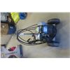 Image 1 : Honda Gas 5 HP 2200 Pound Pressure Washer