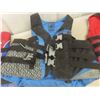 Image 2 : 4 Adult Life Preservers