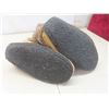Image 2 : Beaded Mukluks Size Ladies 9 Mens 7