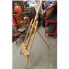 Image 2 : Adjustable Wood Easel