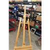 Image 4 : Adjustable Wood Easel