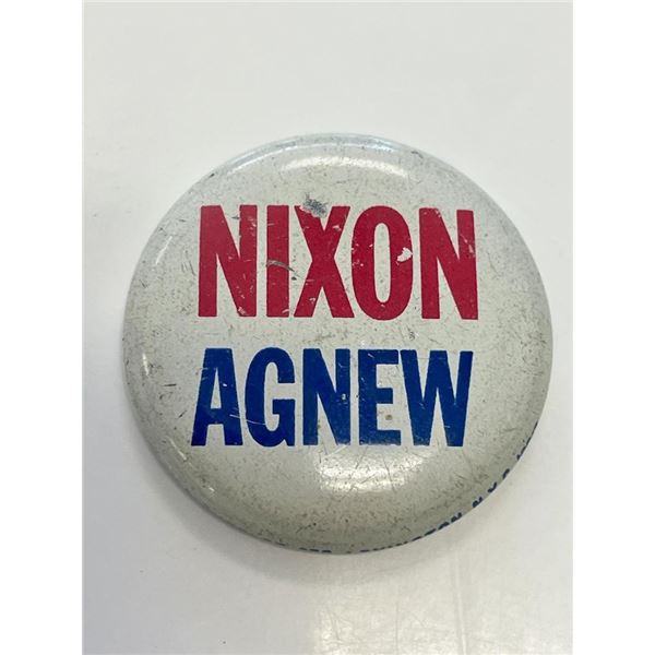 Vintage Nixon Agnew political button