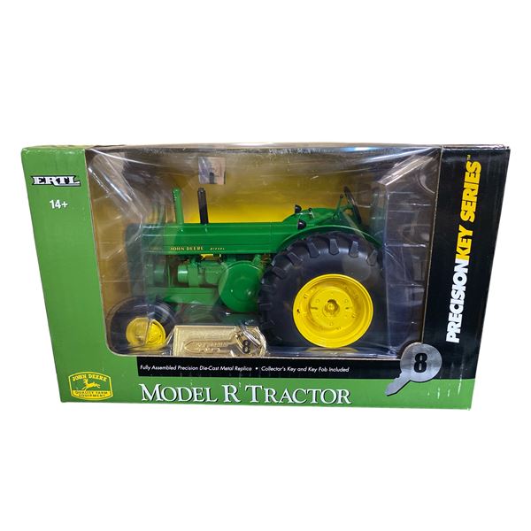 John Deere Model "R" Tractor Precision 8 Key Series 1/16 Scale In Original Box