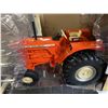 Image 2 : Toy Farmer Allis-Chalmers D 21 National Farm Show 1/16 Scale Diecast In Original Box