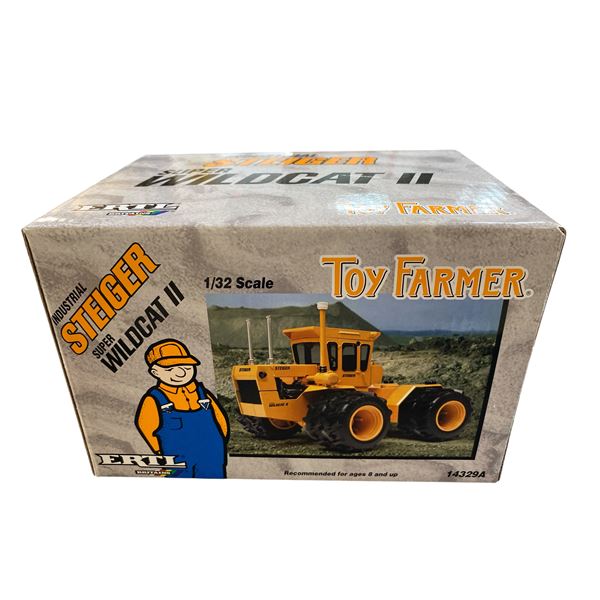 Toy Farmer Industrial Steiger Super Wildcat II 1/32 Scale In Original Box