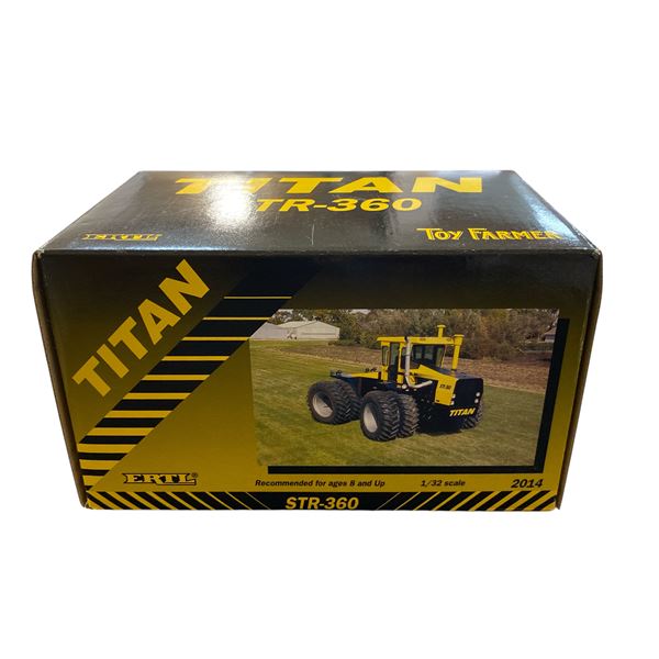 Titan STR-360 1/32 Scale 2014In Original Box