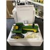 Image 2 : John Deere Precision Classics 13 The Model 730 Diesel Tractor 1/16 5766 In Original Box