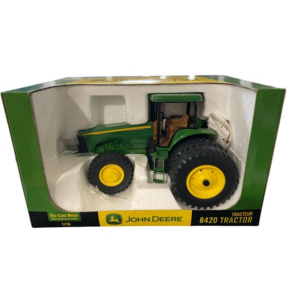 John Deere 8420 Tractor Diecast Metal 1/16 Scale In Original Box