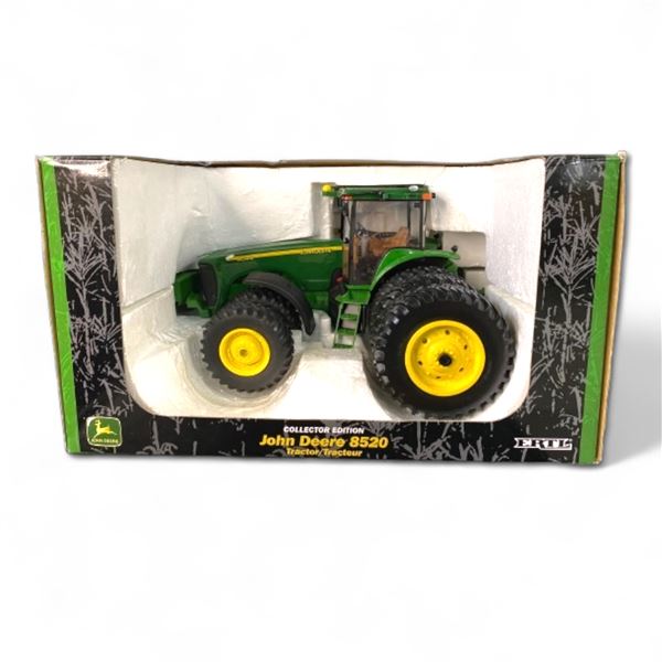 John Deere Collector Edition 8520 Tractor Diecast Metal 15192 In Original Box