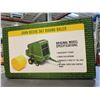 Image 2 : John Deere 567 Round Baler Die-Cast Metal 15689 1/16 Scale In Original Box