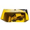 Image 2 : John Deere Front End Loader  - Ertl #37011 - 1:16 Scale Diecast in Original Box