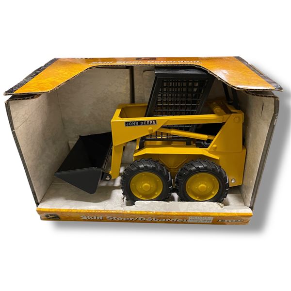 John Deere  Skid Steer  - Ertl #15159- 1:16 Scale Diecast in Original Box