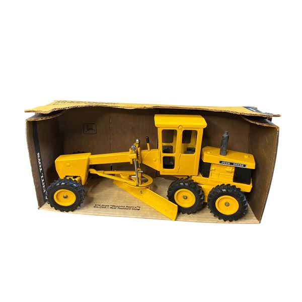 Vintage John Deere Motor Grader 1/16 Scale Diecast Metal In Original Box