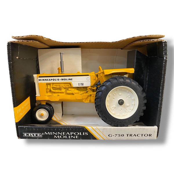 Vintage Minneapolis Moline G-750 Tractor 1/16 Scale Diecast Metal #4375DO In Original Box
