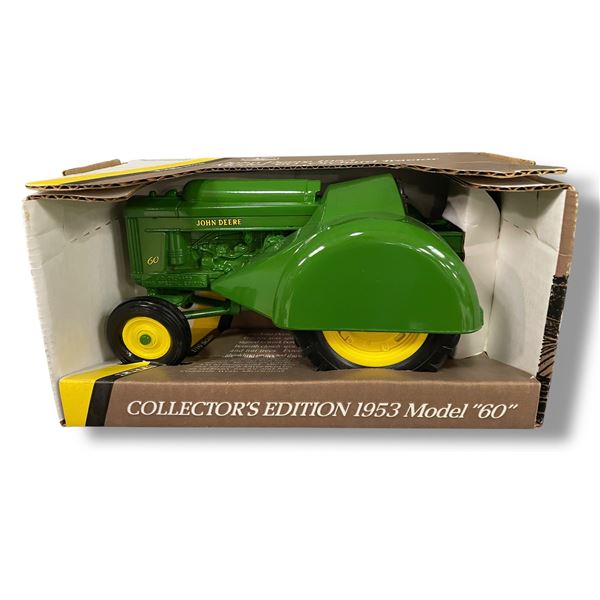 John Deere Collector's Edition 1953 Model "60" 1/16 Scale #5679 Diecast Metal In Original Box