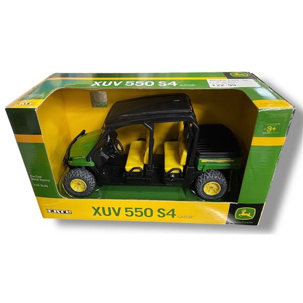 John Deere XUV 550 S4 Gator 1/16 Scale Diecast #45365 In Original Box