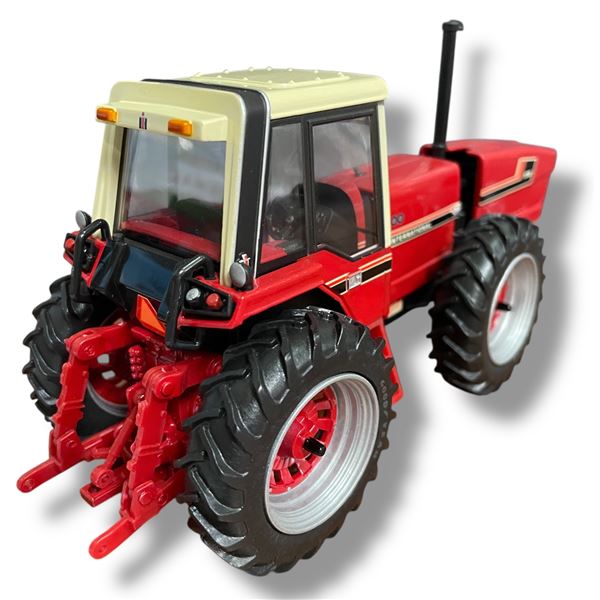 2010 National Farm Show 8 Vintage 4WD Series International 3788 Toy Farmer 1/32 Scale Case IH In Ori