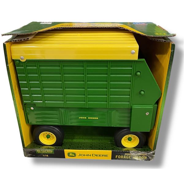 John Deere Forage Wagon Diecast Metal 1/16 Scale In Original Box