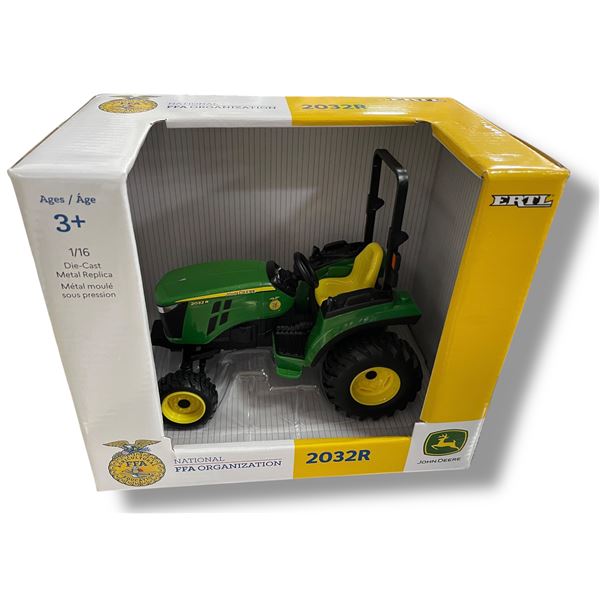 John Deere 2032R 1/16 Diecast Metal In Original Box