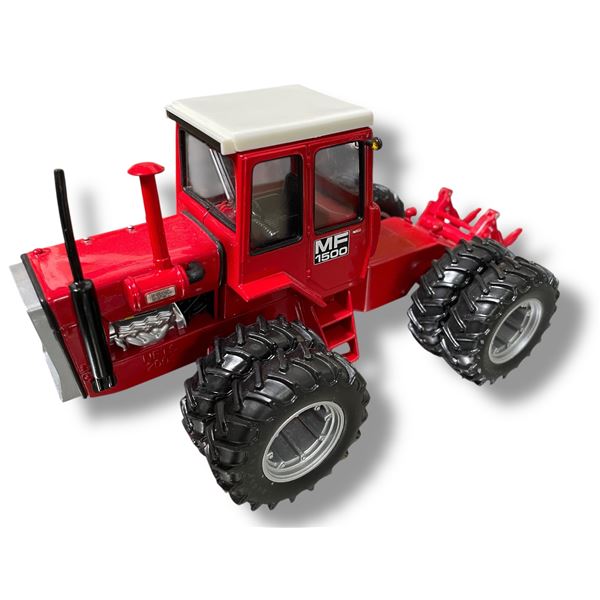 The Toy Farmer 2004 National Farm Toy Shaw Vintage 2 4WD Series MF 1500 Diecast Metal In Original Bo