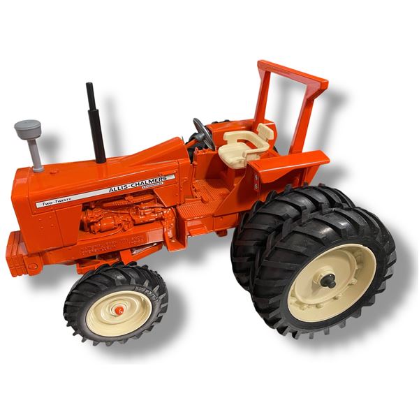 Toy Farmer 1995 National Farm Toy Shows Collector's Edition Allis-Chalmers Two-Twenty Diecast Metal 