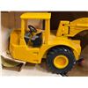 Image 2 : John Deere Yellow Scraper Tractor in Original Box - 1/16 Scale Farm Toy