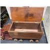 Image 2 : Hickory Farms Woos Semi Truck with Flip Top - 5" x 16" x 5" tall in Original Box