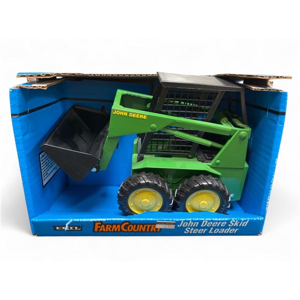 John Deere Farm Country Skid Steer Loader - Ertl 1:16 Scale Diecast #569 in Original Box