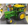 Image 3 : 2001 National Farm Toy Show John Deere  4520 Tractor - Ertl 1:16 Scale Diecast #16087A in Original B