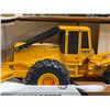 Image 4 : John Deere 648E Skidder - Ertl 1:32 Scale Diecast #5644 in Original Box