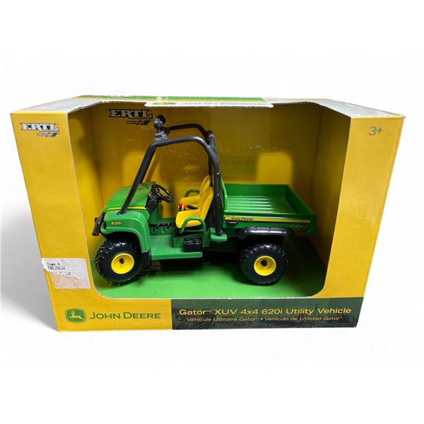 John Deere Gator XUV 4x4 620i Utility Vehicle - Ertl 1:16 Scale Diecast #15932 in Original Box