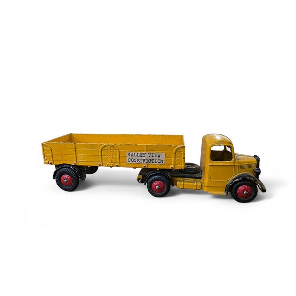Vintage Dinky Super Toys  "Articulated Lorry" by Meccano England - No Box