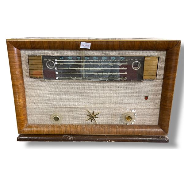 1950s Philips PH-103 Standard Broadcast Tube Radio