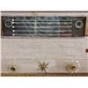 Image 3 : 1950s Philips PH-103 Standard Broadcast Tube Radio