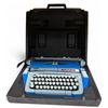 Image 1 : Vintage Smith Corona Classic 12 Portable Typewriter in Case