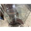 Image 3 : Lockable Curved Glass Showcase with LED Light - 16" x 31" x 71" tall