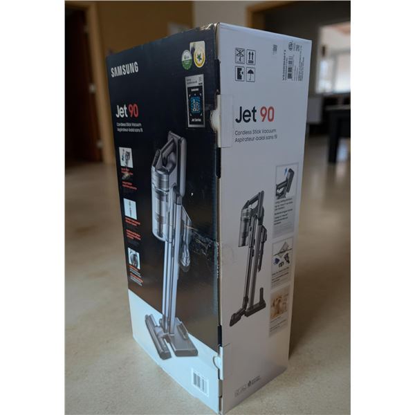Samsung Jet 90 cordless stick vacuum - retail $600 (tested working)