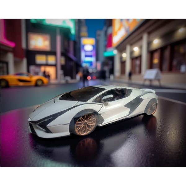 Maisto 1:18 scale special edition die cast Lamborghini Sian FKP 37