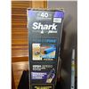 Image 4 : Shark cordless pet plus powerful vacuum (tested working condition, like new)