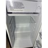Image 3 : Hamilton Beach bar fridge (tested, starts up, not cooling)