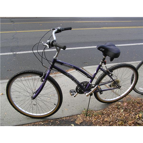 Huffy Innsbruck multi speed beach cruiser bike