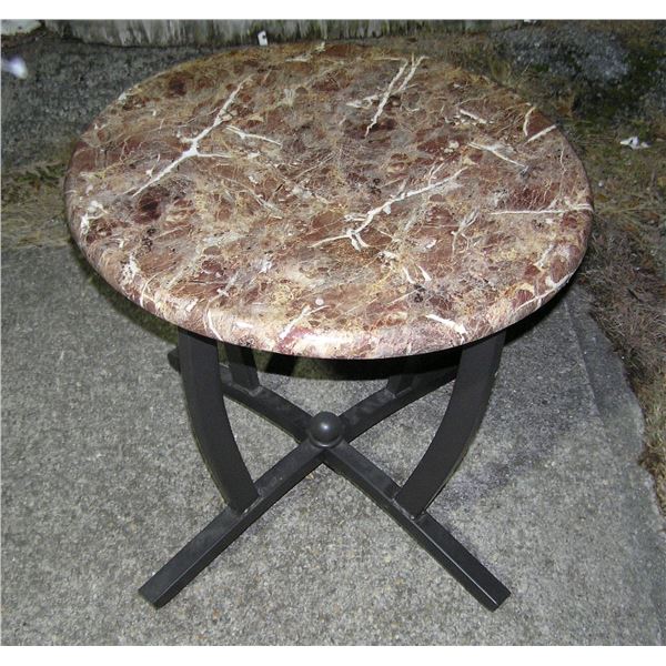 Marbelized end table 23 inches round