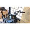 Image 5 : BLACK 7 SPEED 3 WHEEL CARRIER ELECTRIC BIKE