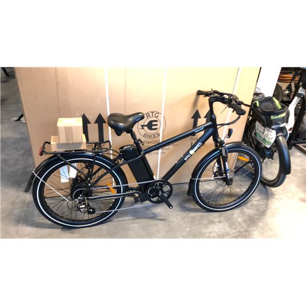 BLACK RTG IMPERIAL FRONT SUSPENSION 8-SPEED ELECTRIC BIKE